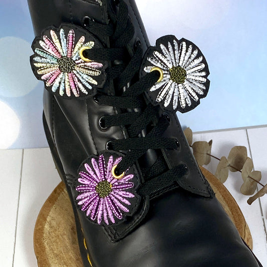 Shoe Flowers - Daisies
