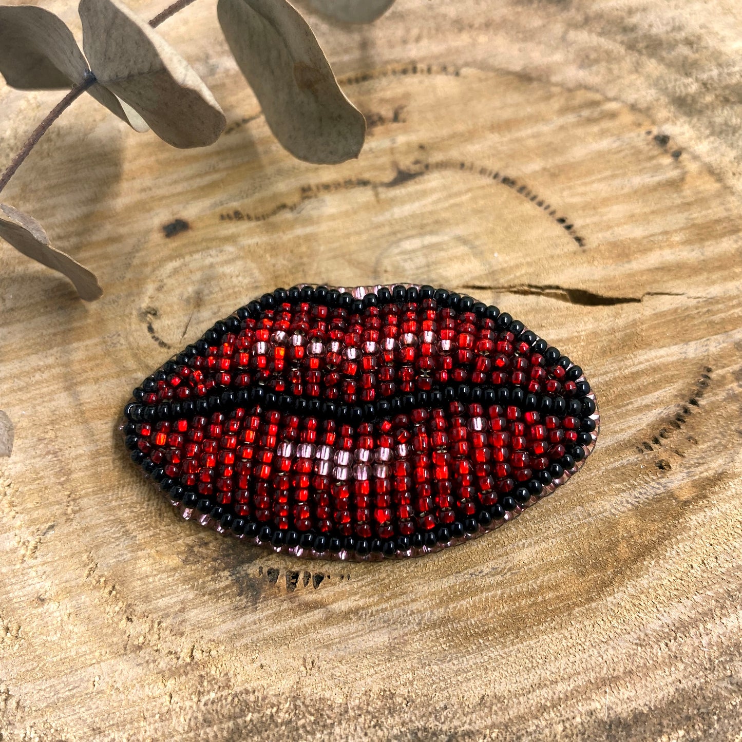 Lips Beaded Brooch