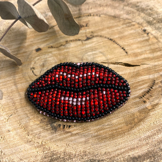 Lips Beaded Brooch