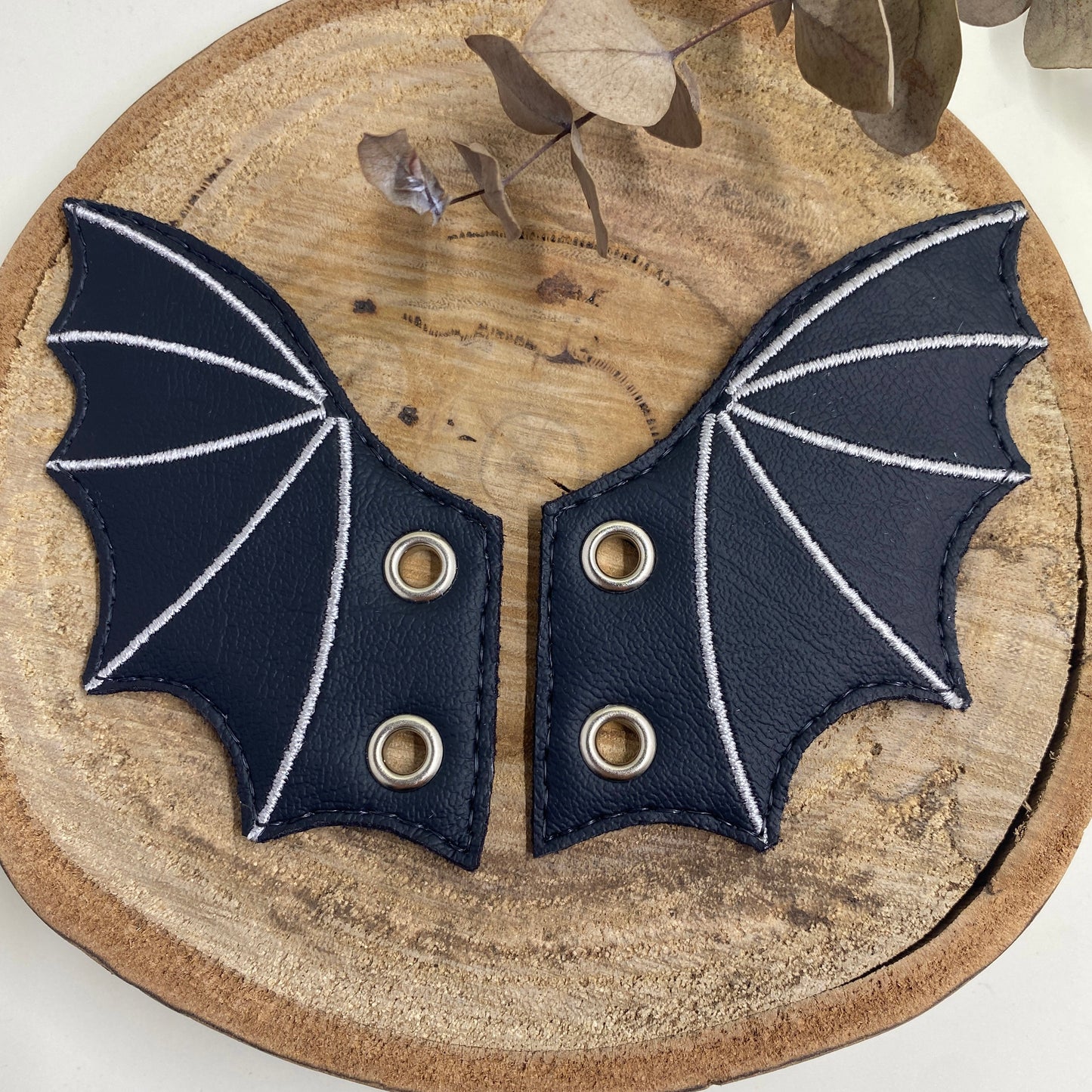 Shoe Wings - Bats